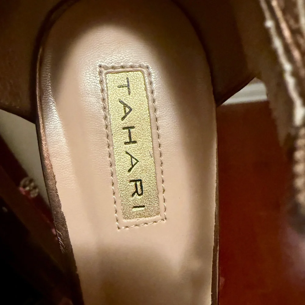 As New: Tahari Platform Heels - Picture 9 of 12